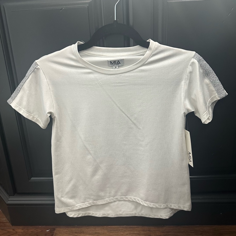 MIA New York White metallic and SilverTee NWT